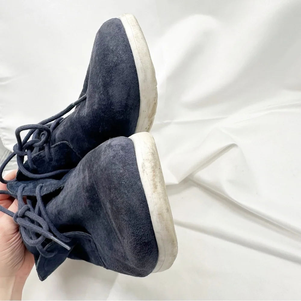 UGG Water Resistant Men's Freamon Blue Suede Boot Chukka Size 11.5